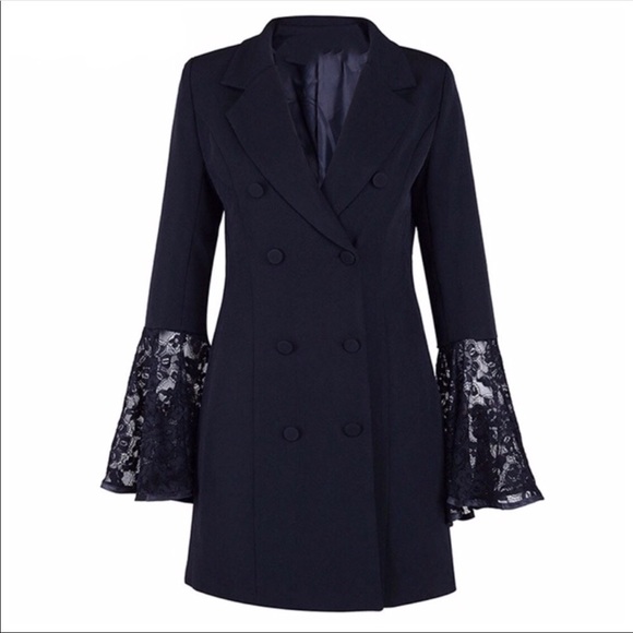 Black Dramatic Bell Sleeve Dress Jacket - Picture 4 of 10